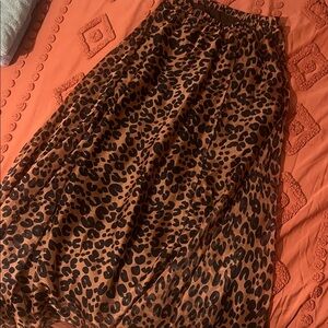 Chic Leopard Print A-Line Skirt